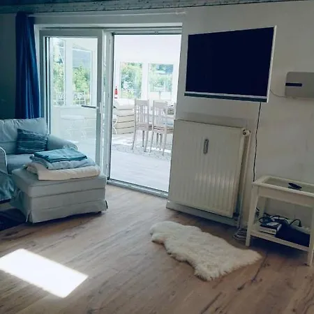 Bossis Hus Apartment